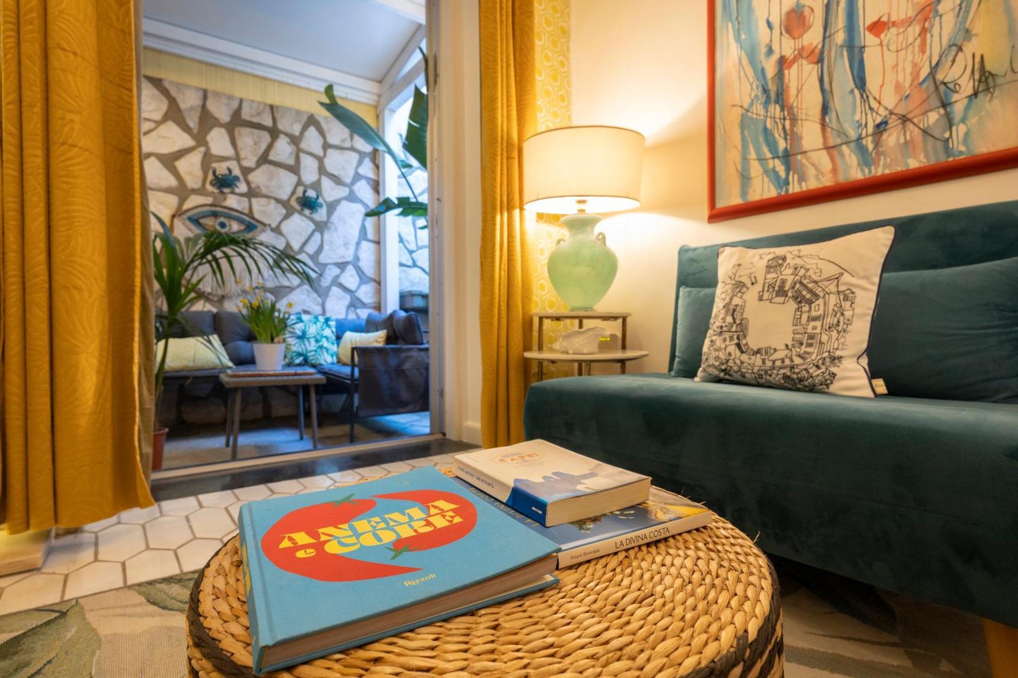 Suite Apartment Capri Con Jacuzzi In Piazzetta المظهر الخارجي الصورة